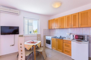  Apartments Tomo  Медулин